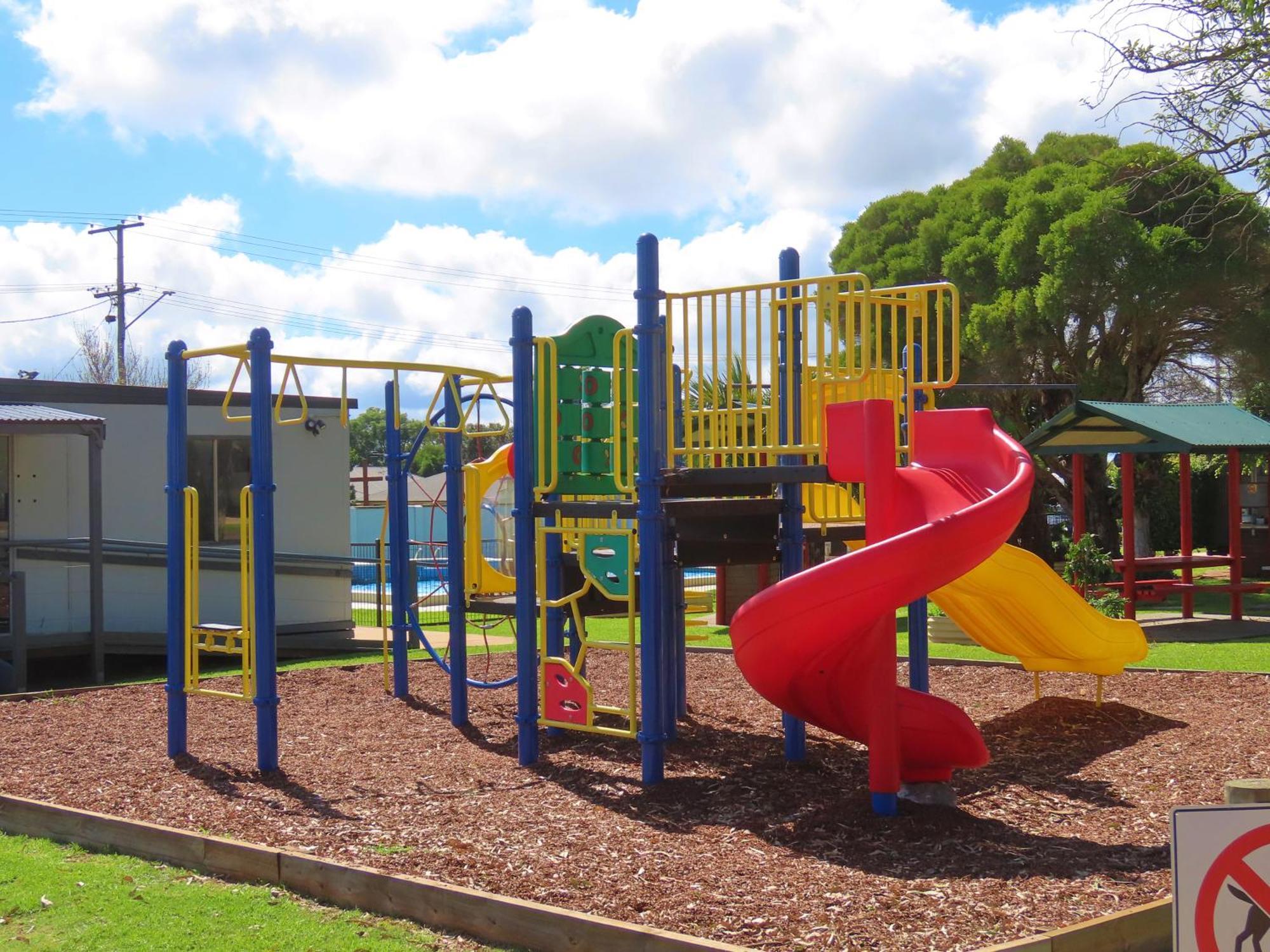 Big4 Toowoomba Garden City Holiday Park Exteriör bild