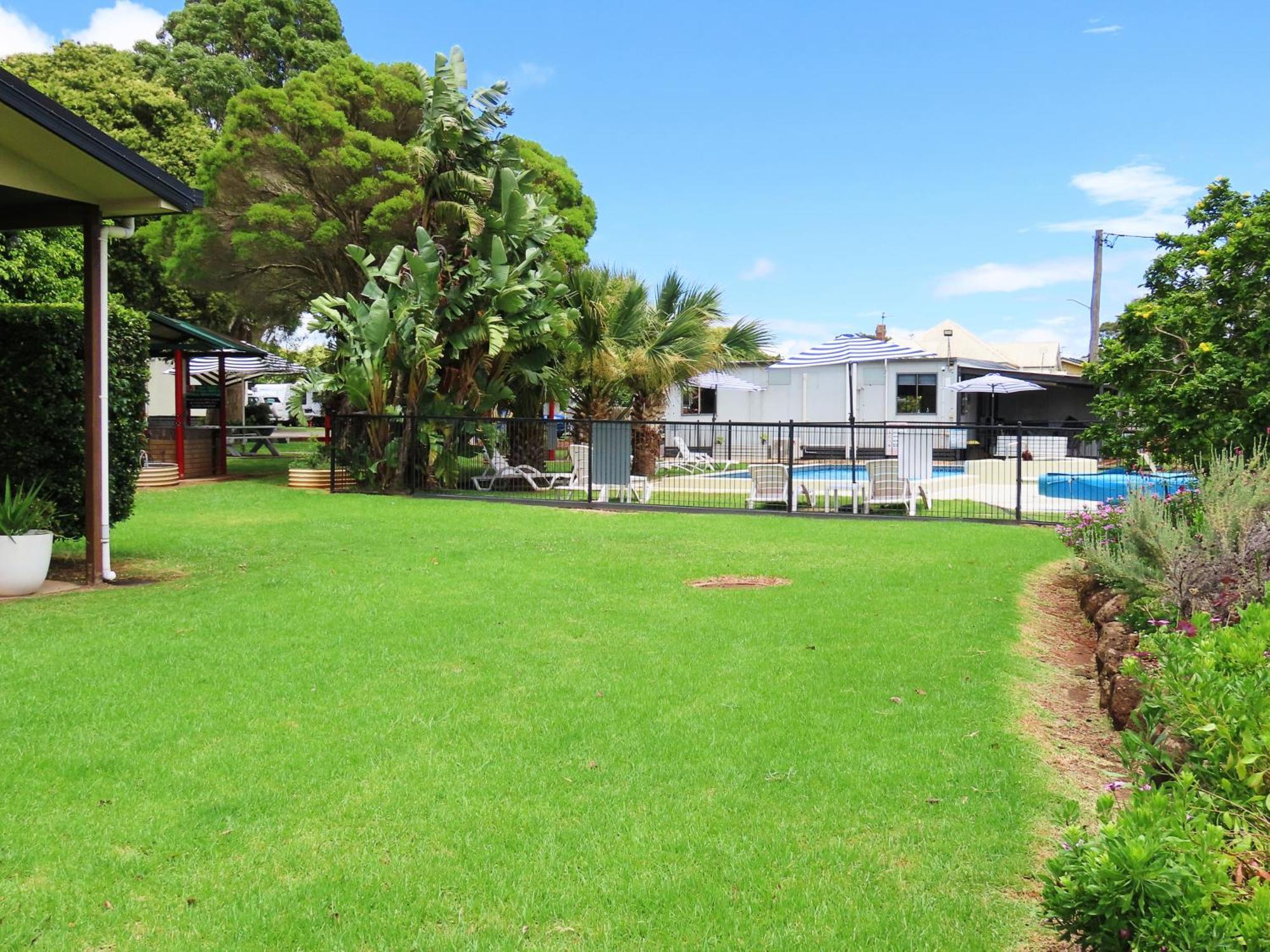 Big4 Toowoomba Garden City Holiday Park Exteriör bild