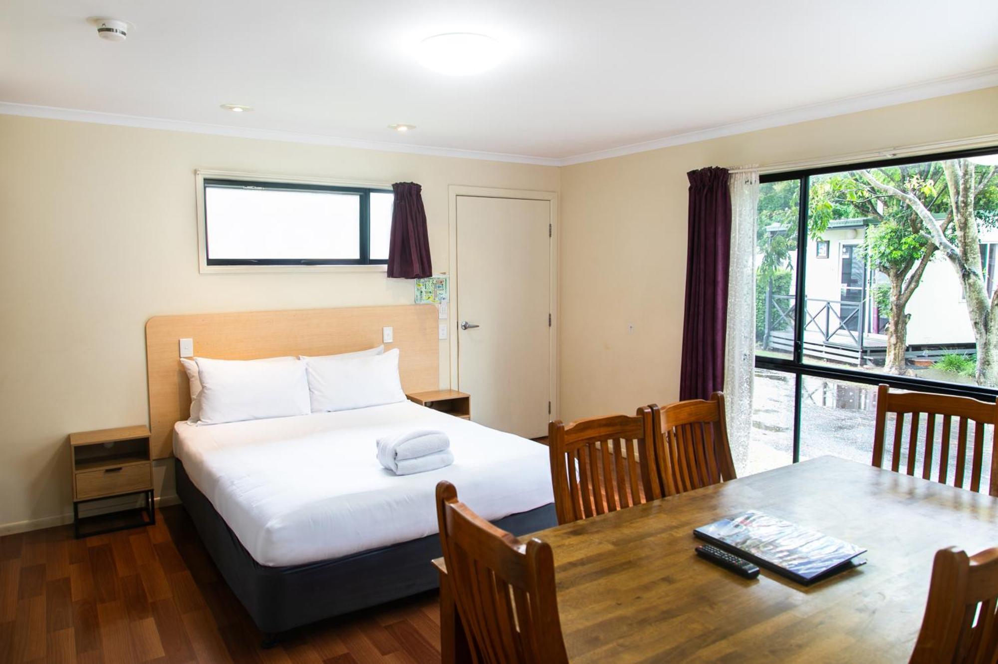 Big4 Toowoomba Garden City Holiday Park Exteriör bild
